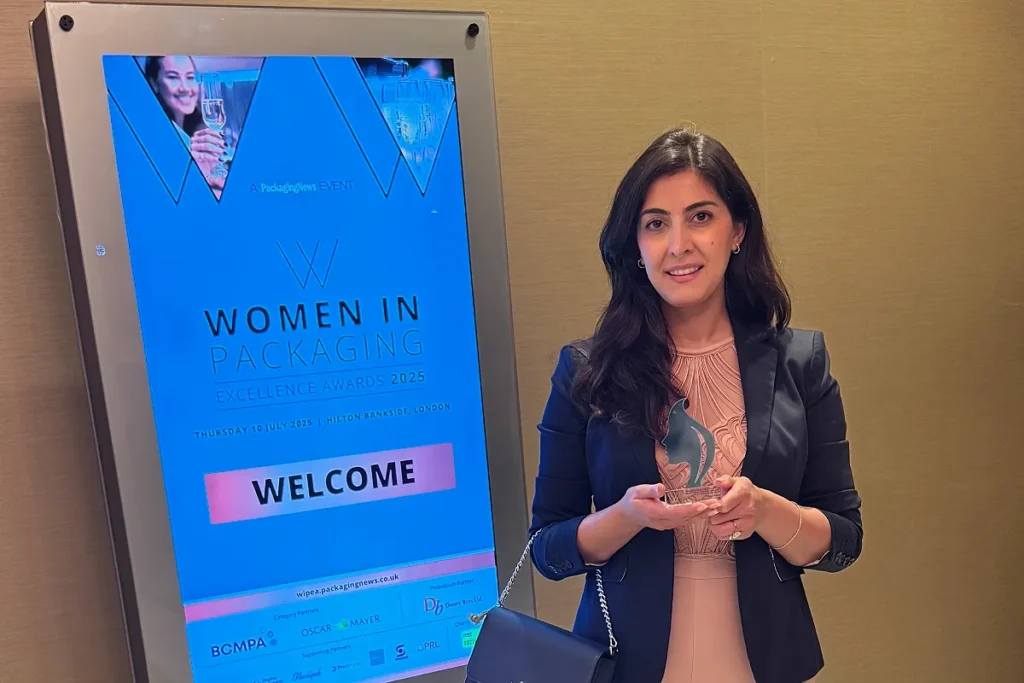 Roua Razak of SmartSkin Technologies with her Women In Packaging Excellence Award